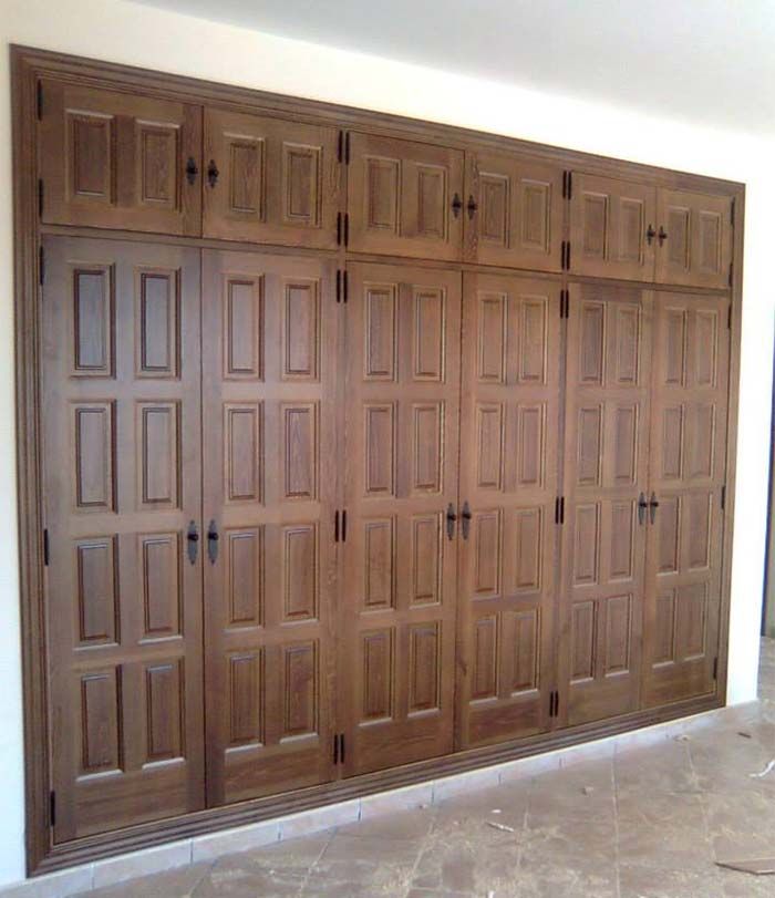 Reval Puertas y Decoración puerta de madera